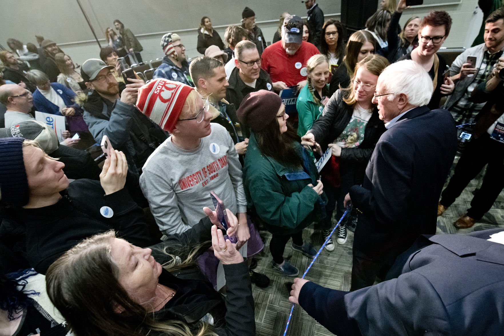 Bernie Sanders rallies in Sioux City